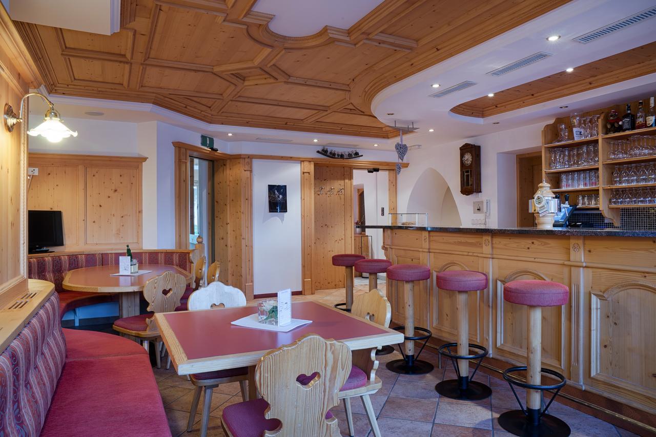 Hotel Schwarzer Adler Resia Dış mekan fotoğraf